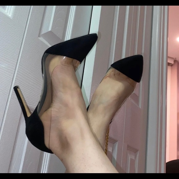 Pumps - Picture 2 of 5